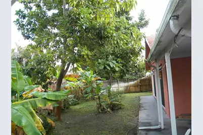 7527 SW 7th Ct, North Lauderdale, FL 33068 - Photo 37