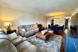 3001 S Ocean Dr, Hollywood, FL 33019 - Photo 9