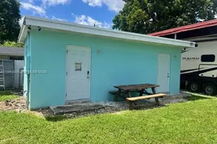 849 NW 12th St 849 NW 12th St, Homestead, FL 33030 - Photo 3