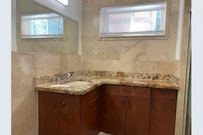 17 Edmund Rd, West Park, FL 33023 - Photo 7