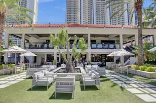 3000 Island Blvd, Aventura, FL 33160 - Photo 51