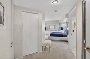 3000 Island Blvd, Aventura, FL 33160 - Photo 23