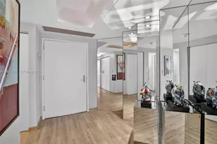 3000 Island Blvd, Aventura, FL 33160 - Photo 19