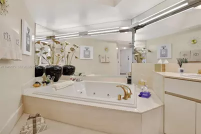 3000 Island Blvd #502, Aventura, FL 33160 - Photo 31