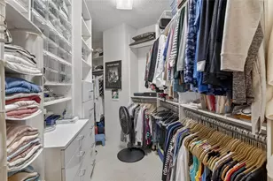 3000 Island Blvd, Aventura, FL 33160 - Photo 31