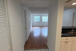 8160 Geneva Ct, Doral, FL 33166 - Photo 3