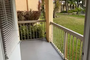 8160 Geneva Ct, Doral, FL 33166 - Photo 11