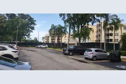 8160 Geneva Ct #108, Doral, FL 33166 - Photo 29