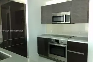 1080 Brickell Ave, Miami, FL 33131 - Photo 5