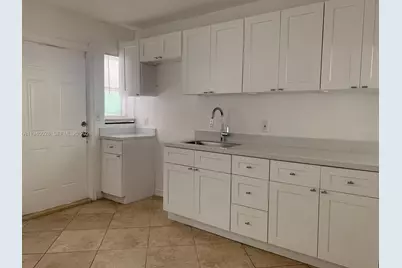 17 Edmund Rd #0, West Park, FL 33023 - Photo 3