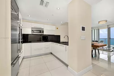 17121 Collins Ave #2106, Sunny Isles Beach, FL 33160 - Photo 19