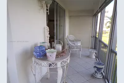 3020 Marcos Dr #S214, Aventura, FL 33160 - Photo 5