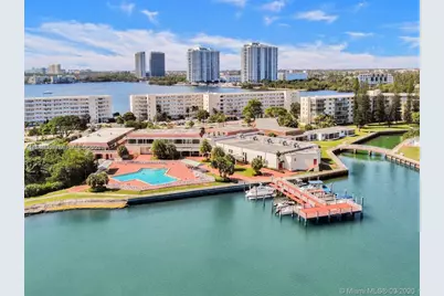 3020 Marcos Dr #S214, Aventura, FL 33160 - Photo 51