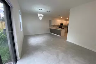 211 SW 159th Ter, Pembroke Pines, FL 33027 - Photo 15