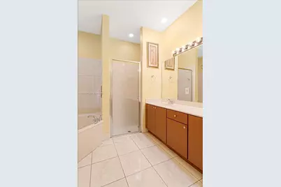 7620 S Aragon Blvd #1, Sunrise, FL 33322 - Photo 15