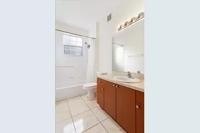 7620 S Aragon Blvd #1, Sunrise, FL 33322 - Photo 7