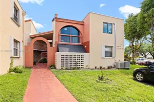 10249 NW 9th St Cir, Miami, FL 33172 - Photo 31