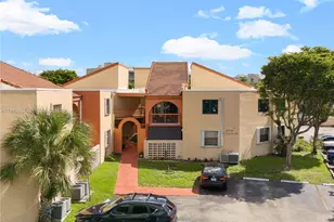 10249 NW 9th St Cir, Miami, FL 33172 - Photo 29