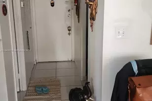 1301 NE Miami Gardens Dr, Miami, FL 33179 - Photo 3