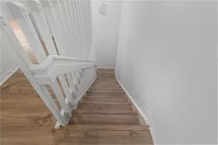 1564 SW 2nd St, Homestead, FL 33030 - Photo 17