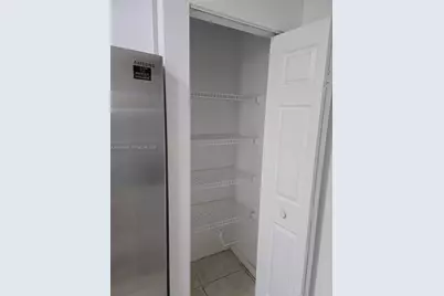 1564 SW 2nd St, Homestead, FL 33030 - Photo 7