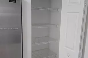 1564 SW 2nd St, Homestead, FL 33030 - Photo 7