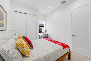 8272 Central Park Blvd, Doral, FL 33166 - Photo 19