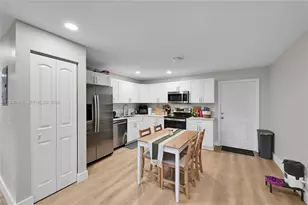 700 NW 18th St, Fort Lauderdale, FL 33311 - Photo 11