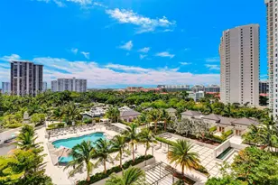 7000 Island Blvd, Aventura, FL 33160 - Photo 9
