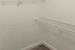 620 SW 111th Ave, Pembroke Pines, FL 33025 - Photo 23