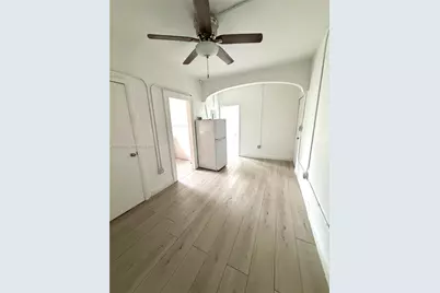967 SW 5th St #4, Miami, FL 33130 - Photo 3
