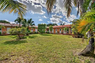 140 SW 30th Ct, Miami, FL 33135 - Photo 3