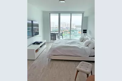 400 Sunny Isles Blvd #1120, Sunny Isles Beach, FL 33160 - Photo 9