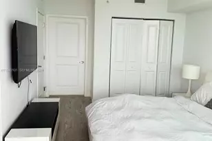 400 Sunny Isles Blvd, Sunny Isles Beach, FL 33160 - Photo 15