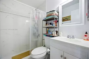 9101 Sunrise Lakes Blvd, Sunrise, FL 33322 - Photo 9