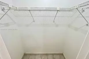 5930 W 25th Ct, Hialeah, FL 33016 - Photo 7