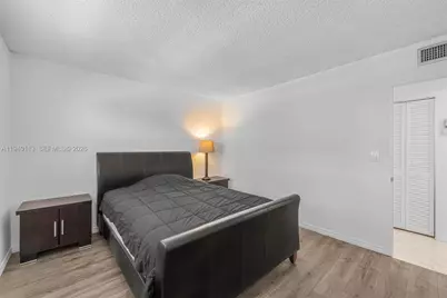 500 NE 12th Ave #407, Hallandale Beach, FL 33009 - Photo 15