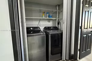 10244 SW 20th St, Miramar, FL 33025 - Photo 15