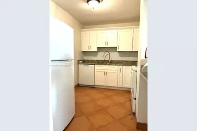 2500 NE 135th St #B506, North Miami, FL 33181 - Photo 7