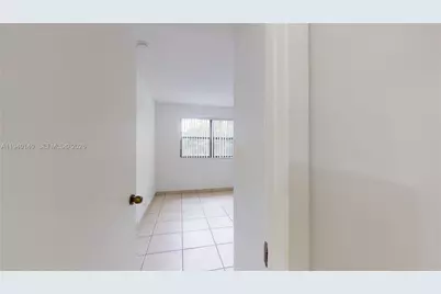 15600 SW 80th St #L-202, Miami, FL 33193 - Photo 5