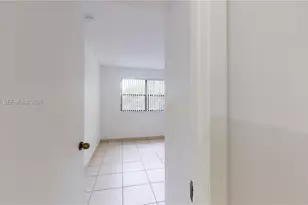 15600 SW 80th St, Miami, FL 33193 - Photo 5