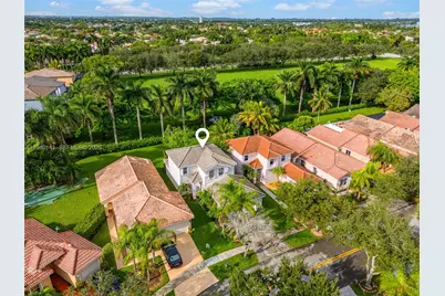 17668 SW 20th St, Miramar, FL 33029 - Photo 9