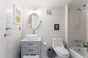 335 W Laurel Dr, Margate, FL 33063 - Photo 31