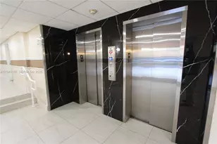 4550 NW 9th St, Miami, FL 33126 - Photo 21