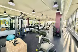 100 Lincoln Rd, Miami Beach, FL 33139 - Photo 37