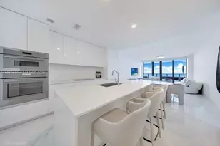 700 NE 24th St, Miami, FL 33137 - Photo 3