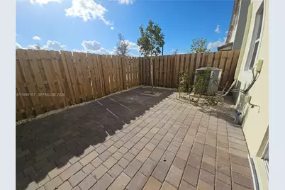 2530 SE 29th St #., Homestead, FL 33035 - Photo 5