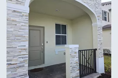 2530 SE 29th St #., Homestead, FL 33035 - Photo 3