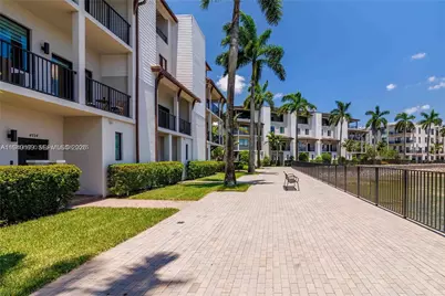 4714 NW 84th Ct #4714, Doral, FL 33166 - Photo 9