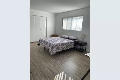 329 SE 2nd St #1-2, Hallandale Beach, FL 33009 - Photo 9